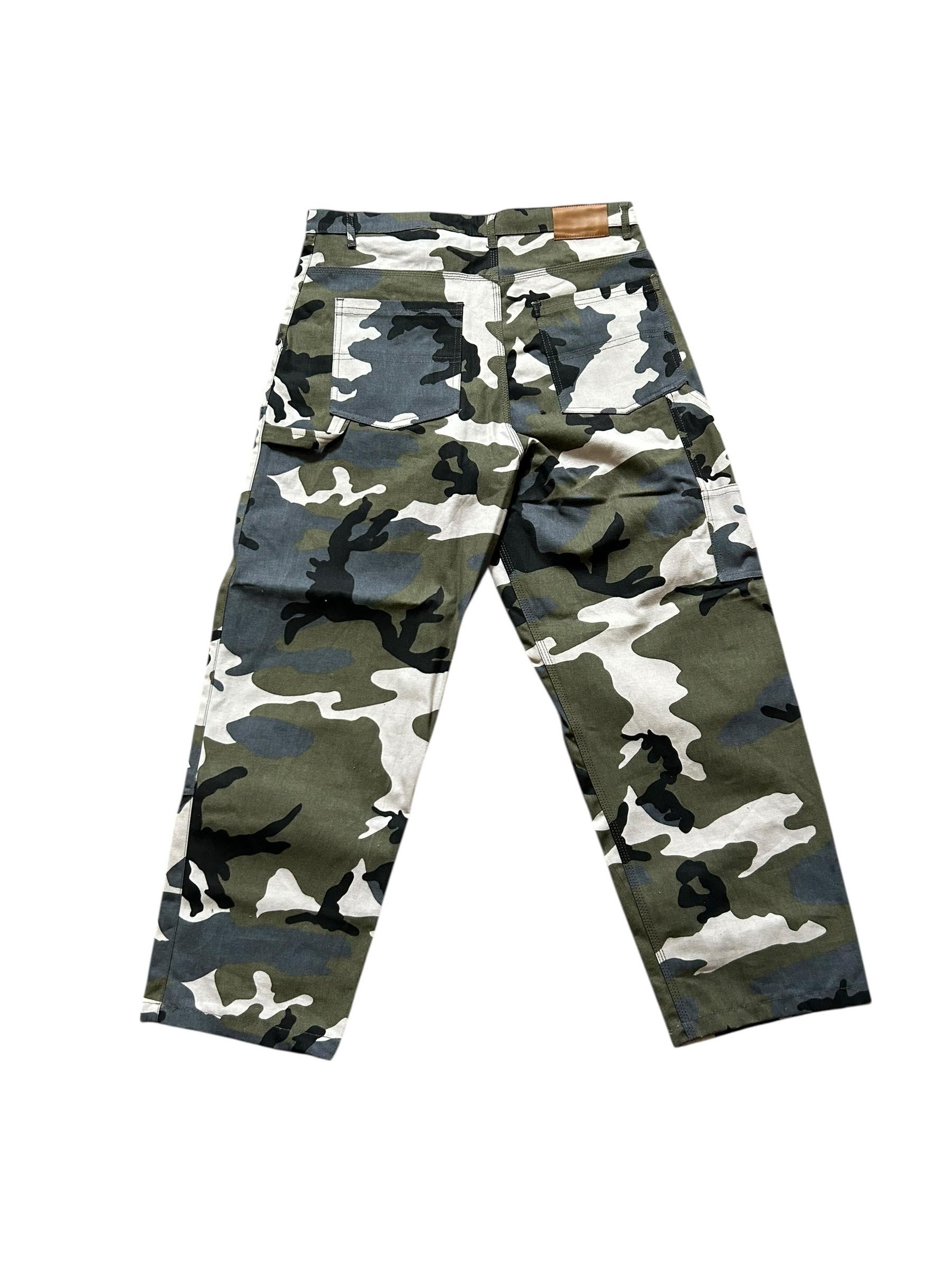 Camo Print Carpentar Jeans